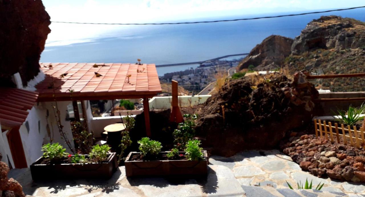 Casa Rural Alessia With Jacuzzi ,Garden & Swimming Pool Санта Крус де Тенерифе Екстериор снимка